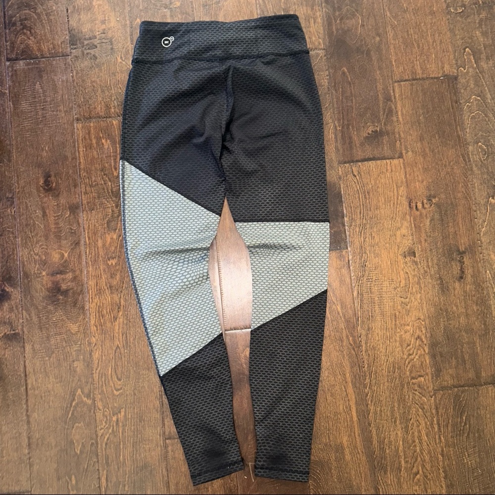 Puma leggings - Picture 3 of 5